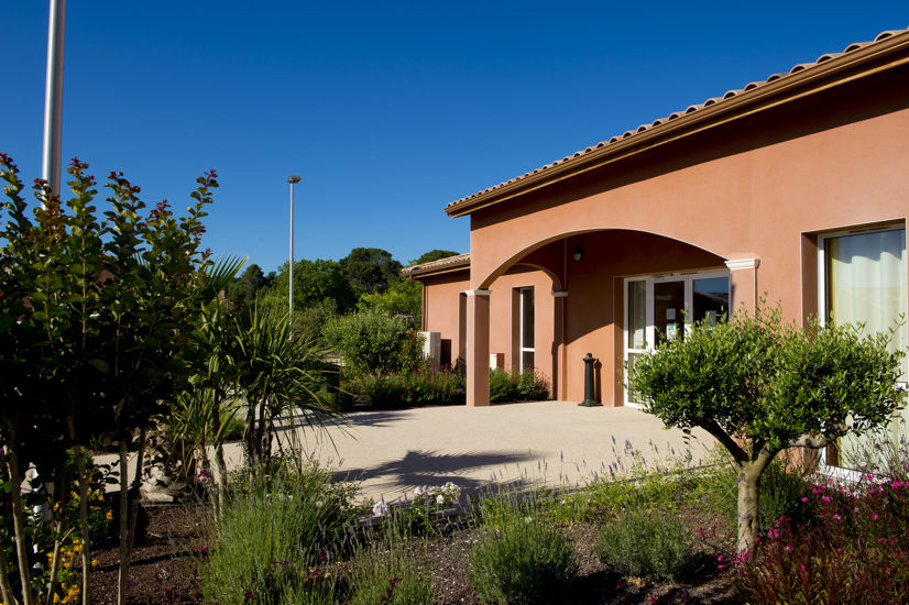Résidence Les Senioriales de Montagnac : L'entrée du Club-House